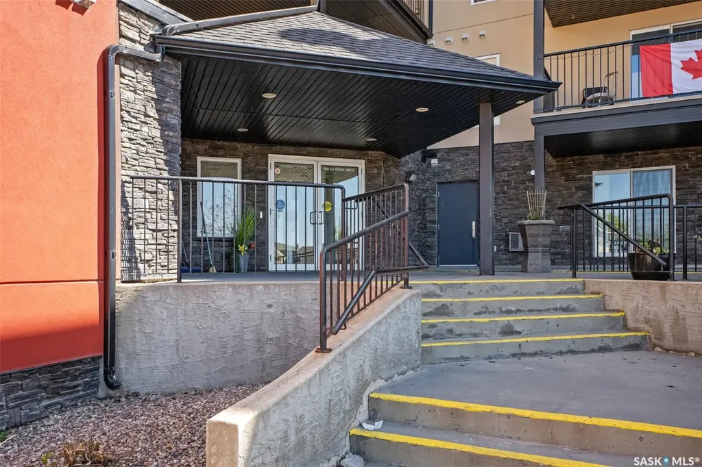 100 1st Avenue N Warman SK S0K 0A1