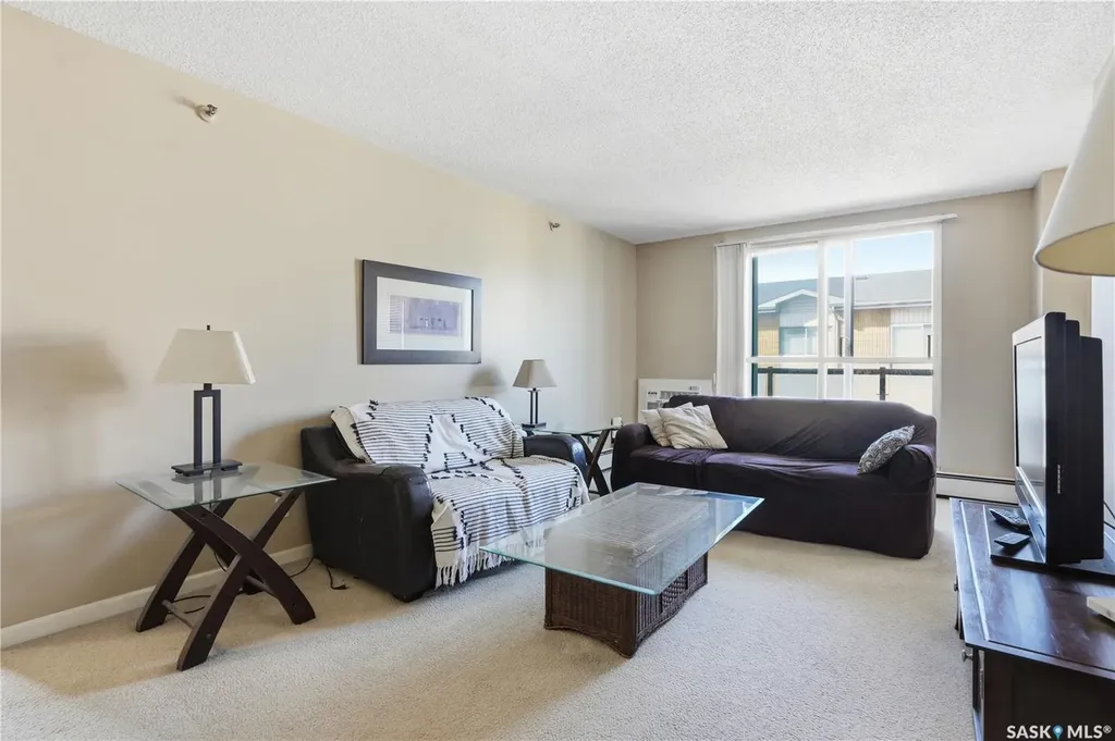 3 Columbia Drive Saskatoon SK S7K 1E3