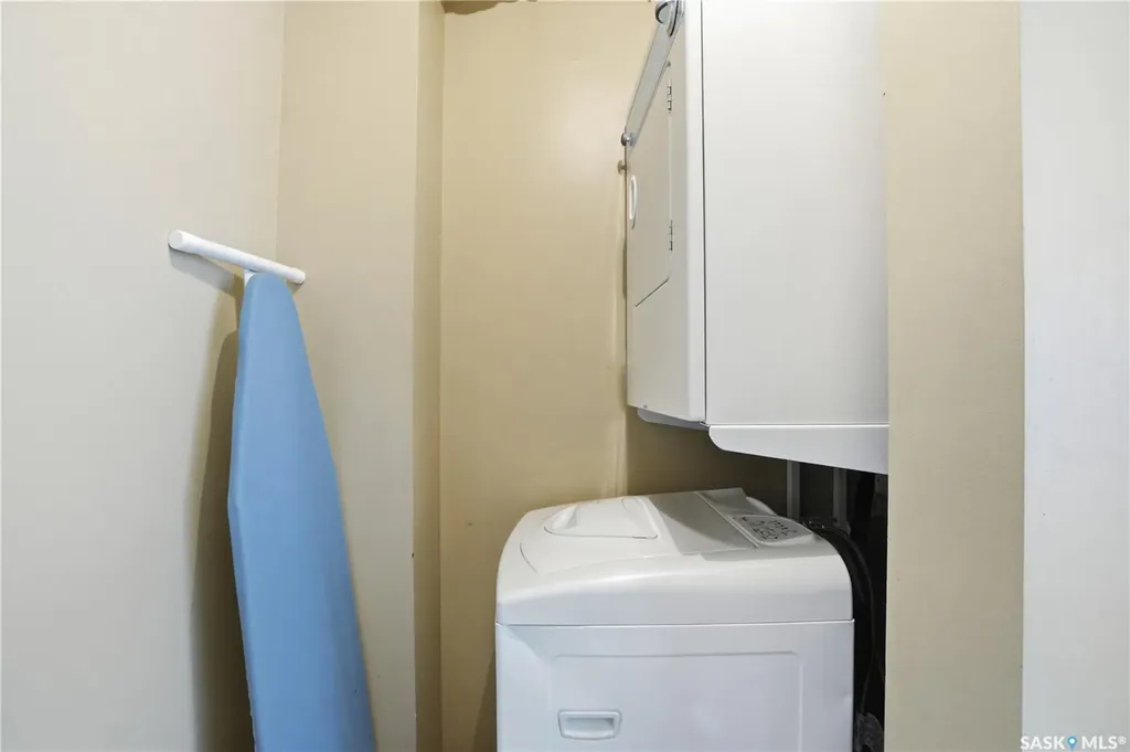 3 Columbia Drive Saskatoon SK S7K 1E3