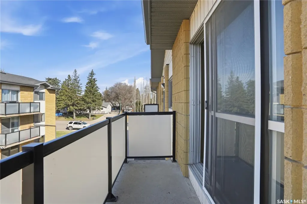 3 Columbia Drive Saskatoon SK S7K 1E3
