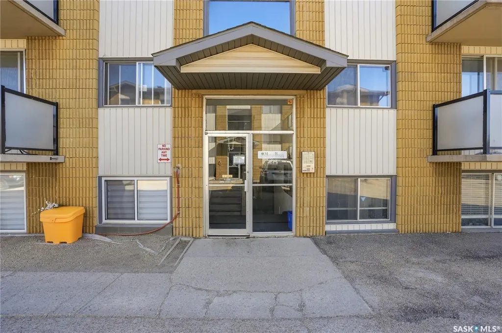 3 Columbia Drive Saskatoon SK S7K 1E3