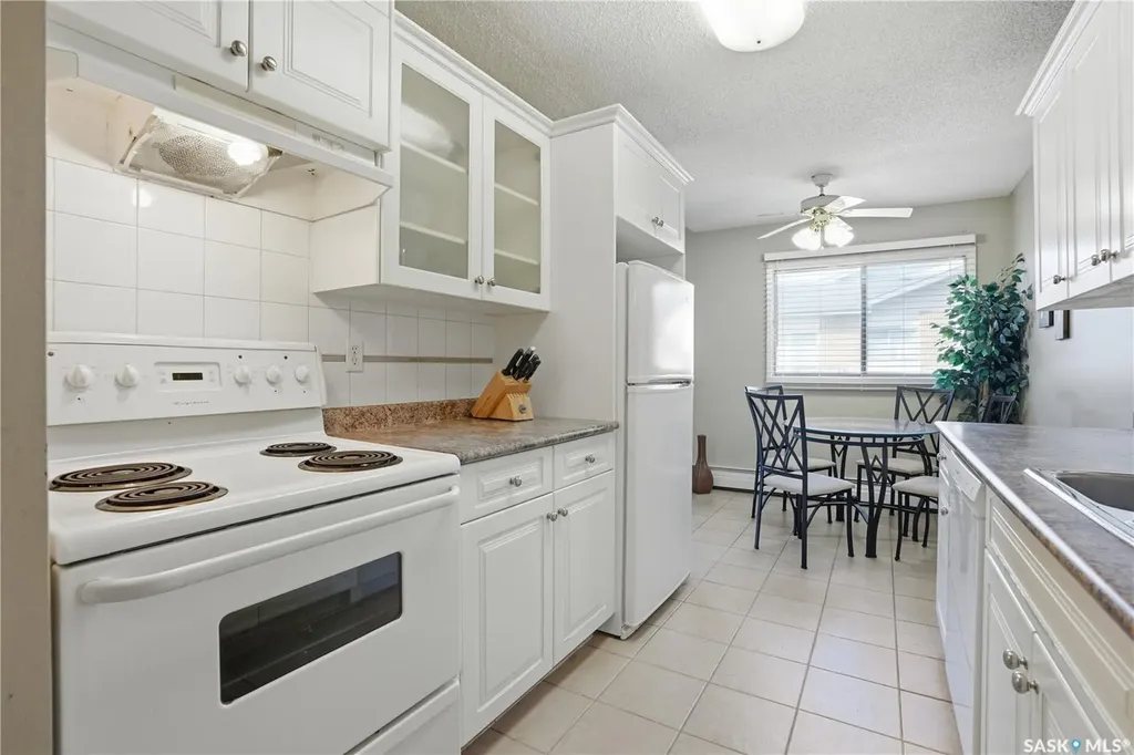 3 Columbia Drive Saskatoon SK S7K 1E3