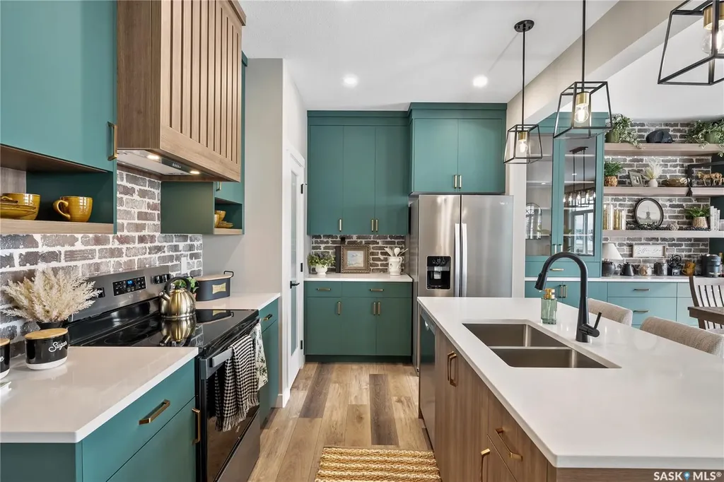 423 Yuel Crescent Saskatoon SK S7W 1N5