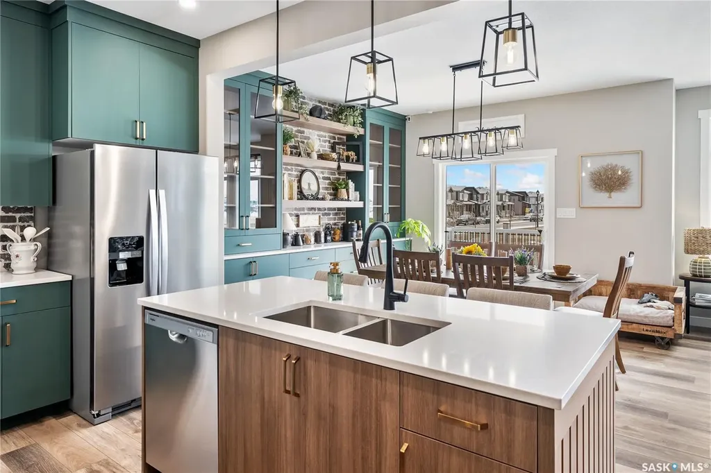 423 Yuel Crescent Saskatoon SK S7W 1N5
