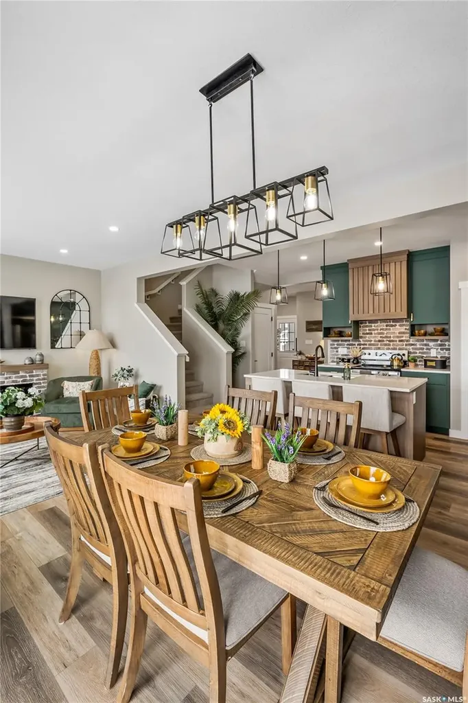 423 Yuel Crescent Saskatoon SK S7W 1N5