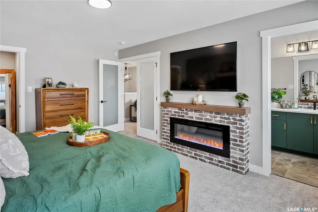 423 Yuel Crescent Saskatoon SK S7W 1N5