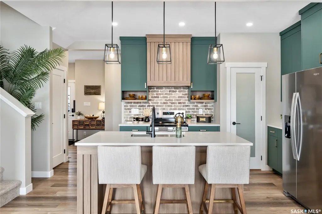 423 Yuel Crescent Saskatoon SK S7W 1N5
