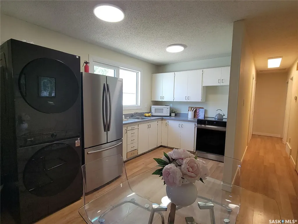 1621 Greig Avenue Saskatoon SK S7N 2K1
