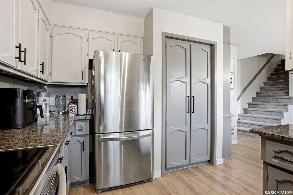10 Louise Crescent Regina SK S4X 2E2