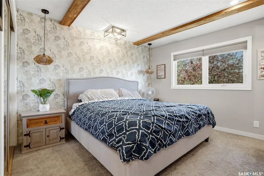 10 Louise Crescent Regina SK S4X 2E2