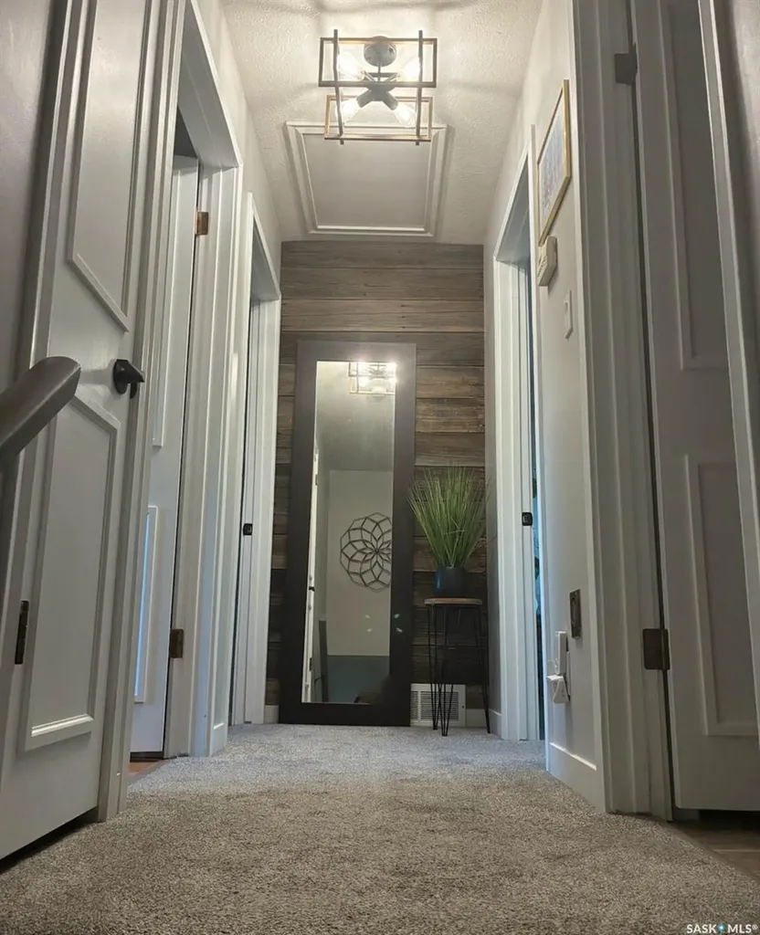10 Louise Crescent Regina SK S4X 2E2