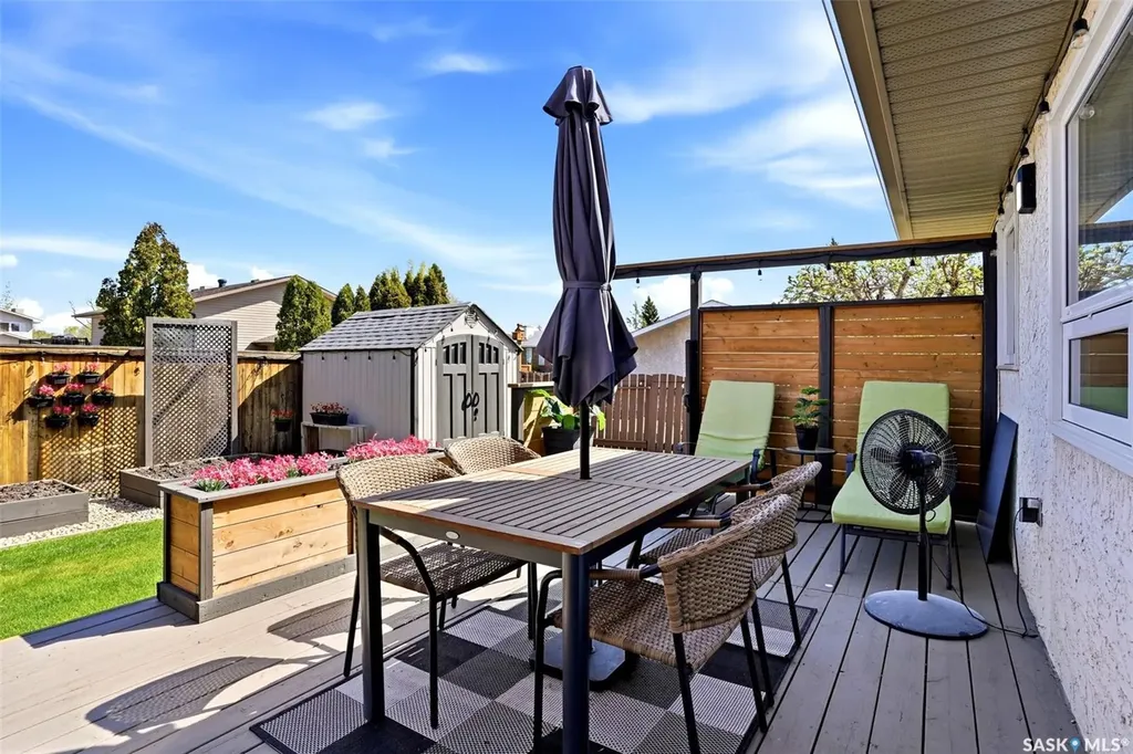 10 Louise Crescent Regina SK S4X 2E2