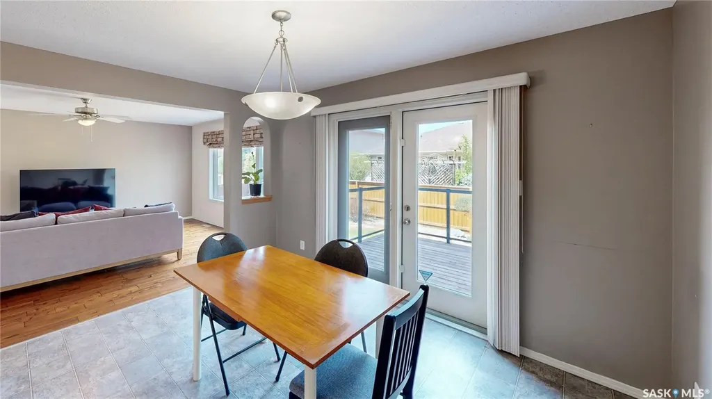 7058 Wascana Cove Drive Regina SK S4V 3E9