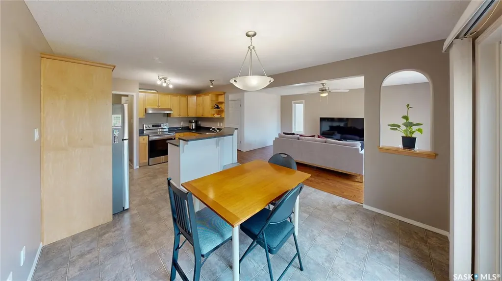 7058 Wascana Cove Drive Regina SK S4V 3E9