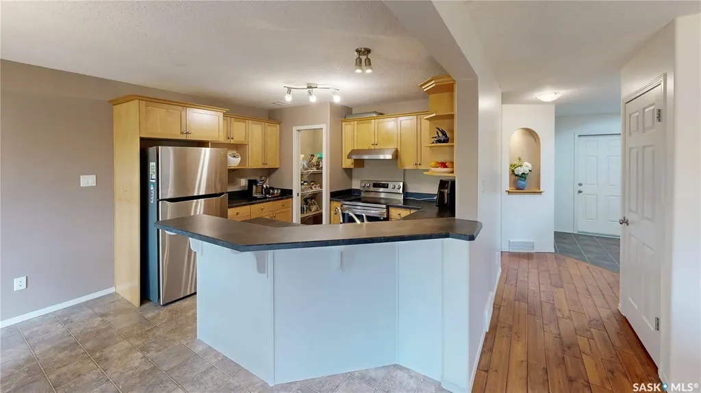 7058 Wascana Cove Drive Regina SK S4V 3E9