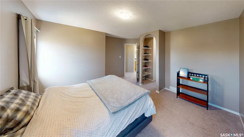 7058 Wascana Cove Drive Regina SK S4V 3E9