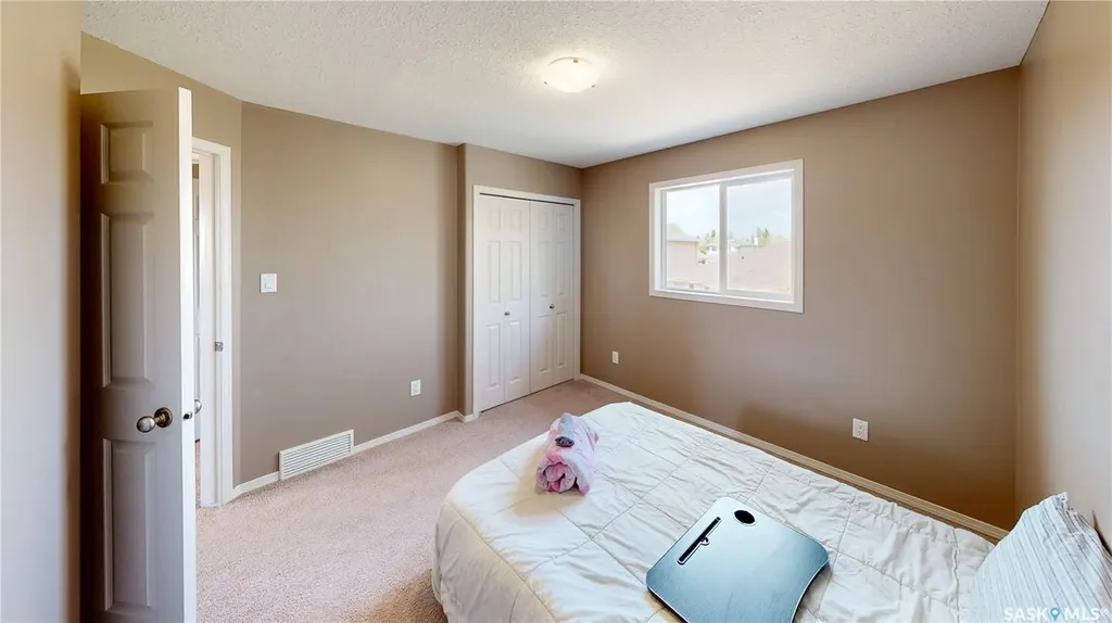 7058 Wascana Cove Drive Regina SK S4V 3E9