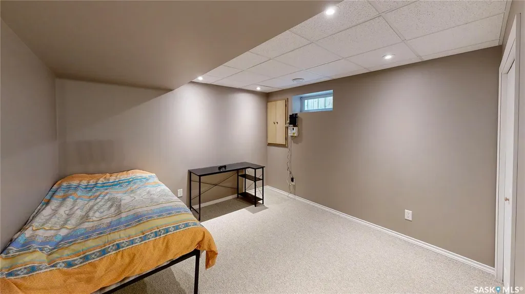 7058 Wascana Cove Drive Regina SK S4V 3E9