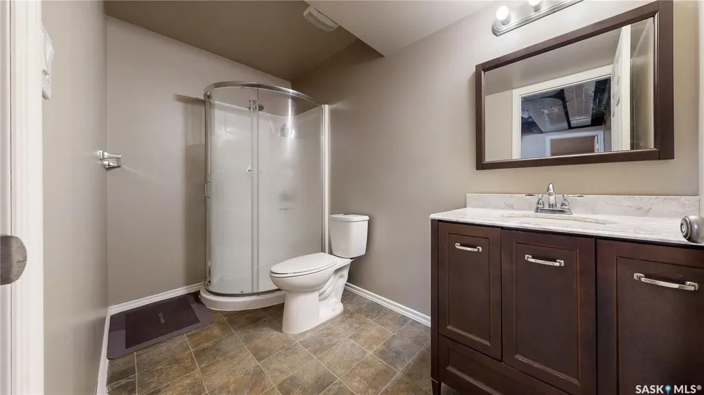 7058 Wascana Cove Drive Regina SK S4V 3E9