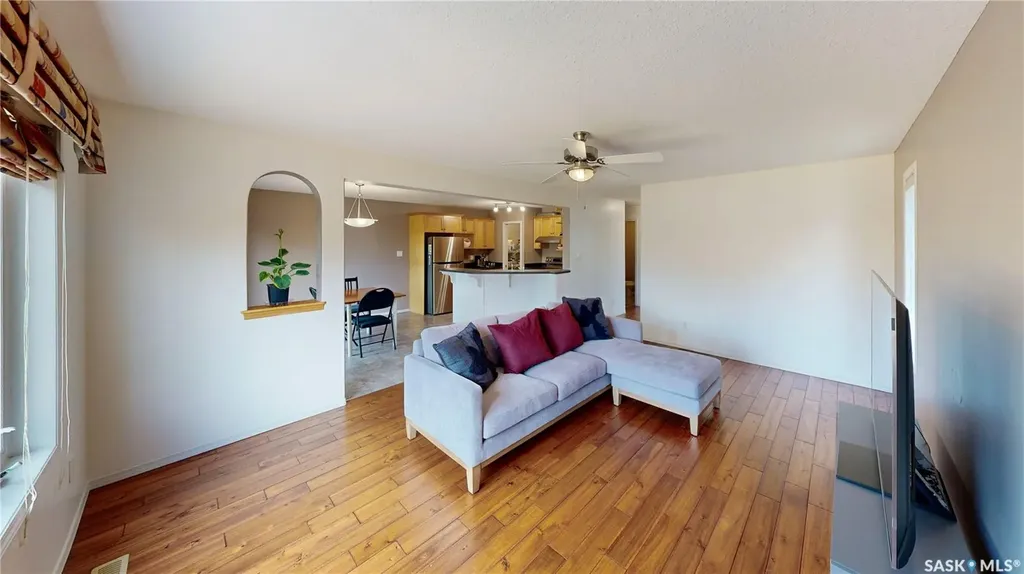 7058 Wascana Cove Drive Regina SK S4V 3E9