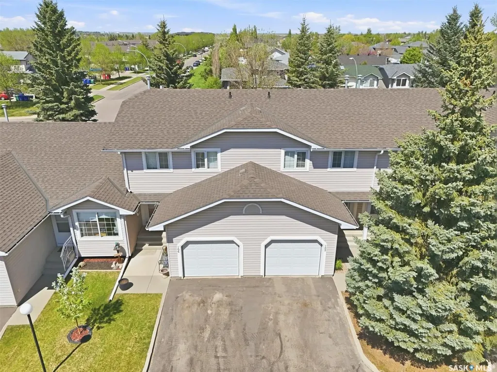 615 Mcwillie Avenue Saskatoon SK S7S 1J4