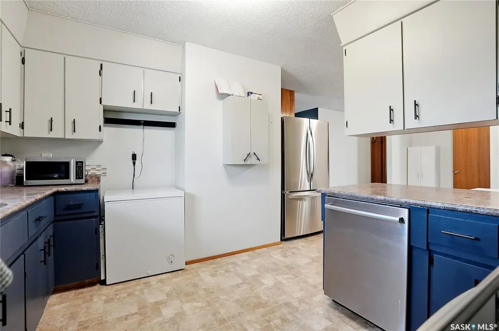 742 Mccormack Road Saskatoon SK S7M 4Z9