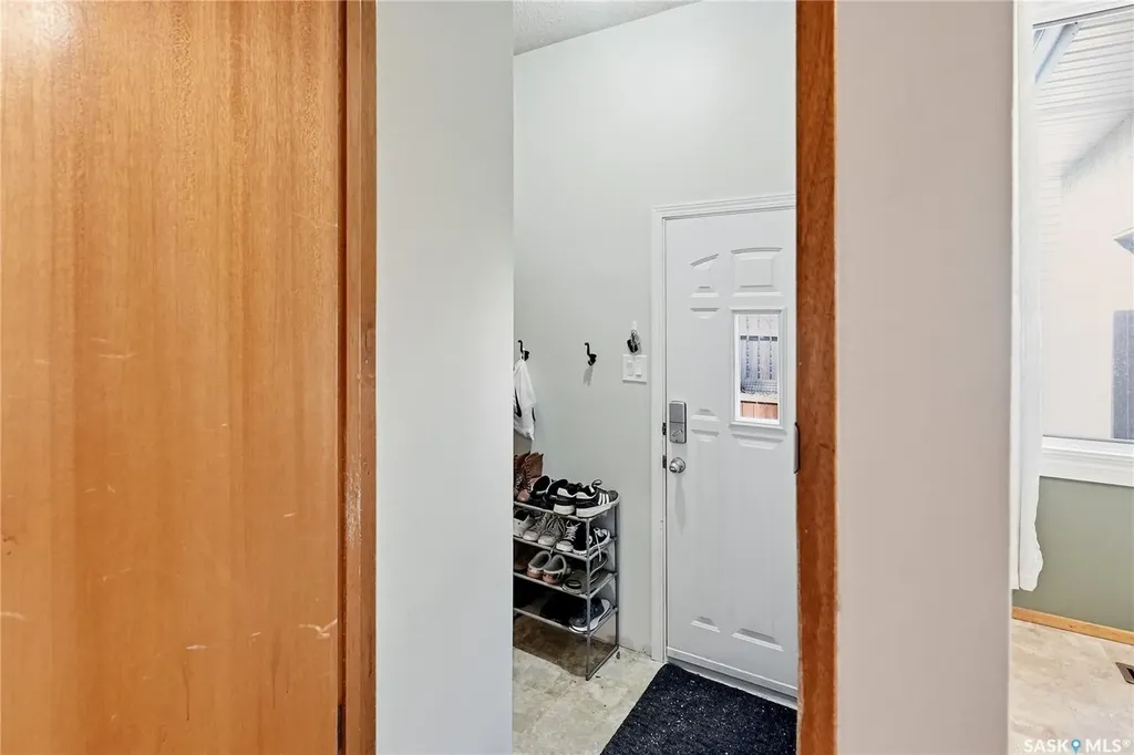 742 Mccormack Road Saskatoon SK S7M 4Z9