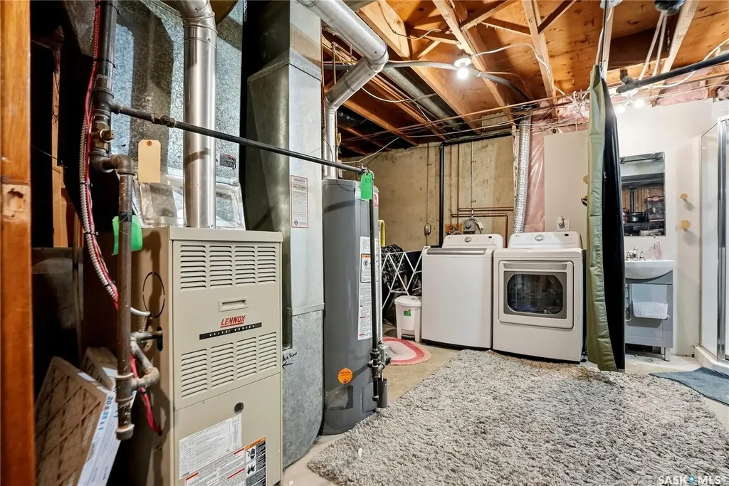 742 Mccormack Road Saskatoon SK S7M 4Z9