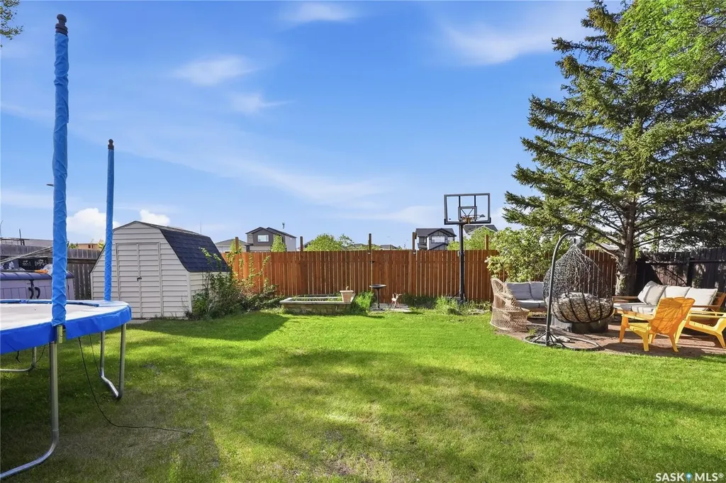 742 Mccormack Road Saskatoon SK S7M 4Z9
