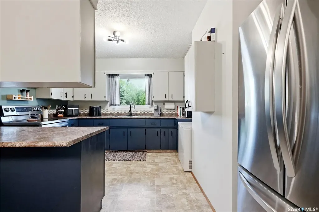 742 Mccormack Road Saskatoon SK S7M 4Z9
