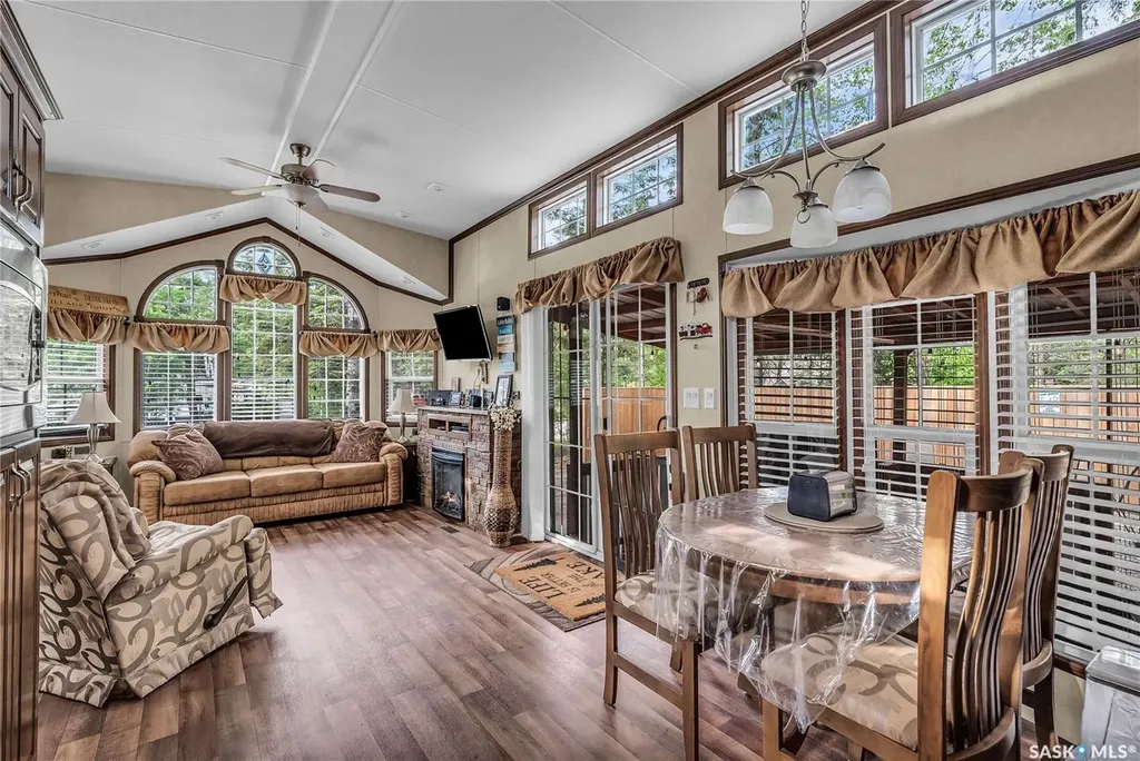 B3 Sunnyside Resort Southshore Drive Lakeland Rm No. 521 SK S0J 0N0