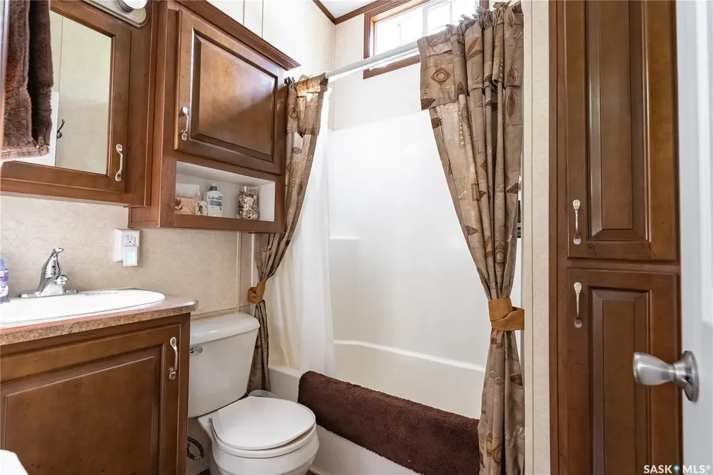 B3 Sunnyside Resort Southshore Drive Lakeland Rm No. 521 SK S0J 0N0