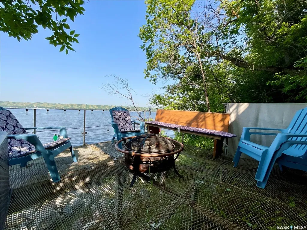 211 Osment Avenue Katepwa Beach SK S0G 2Y0