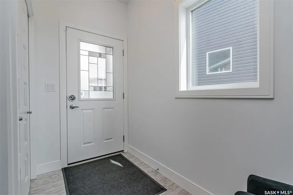335 Hassard Close Saskatoon SK S7L 4Y7