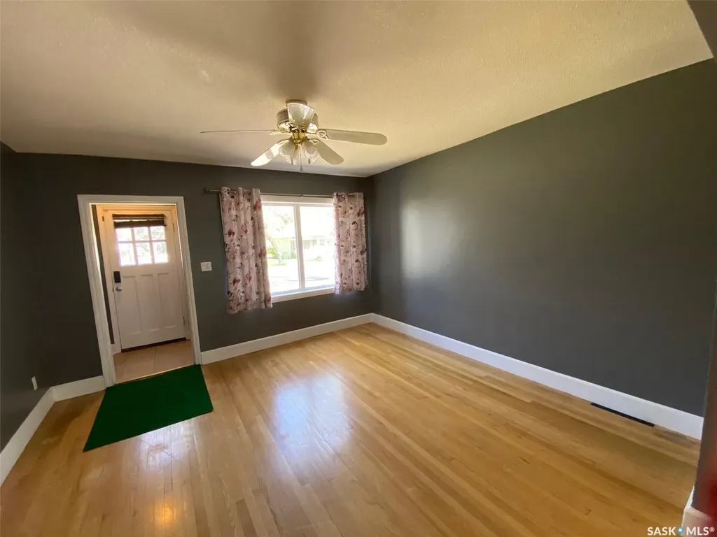 210 First Avenue Yorkton SK S3N 1K2