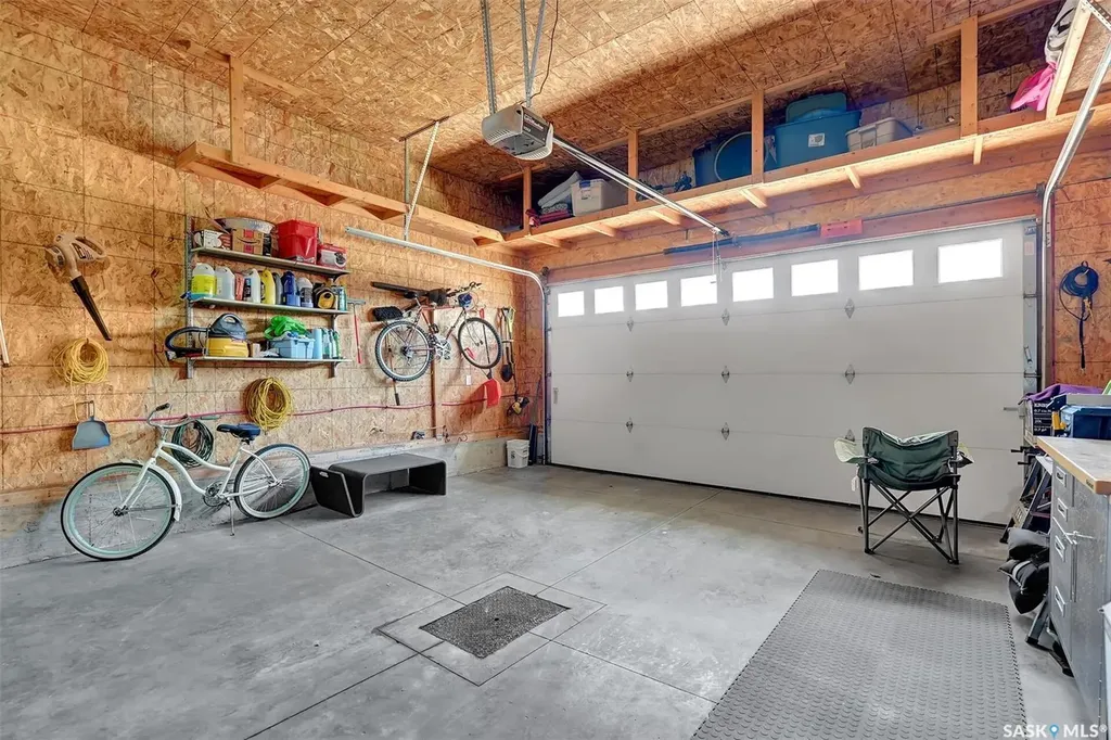 4655 Ellard Court Regina SK S4X 0B3