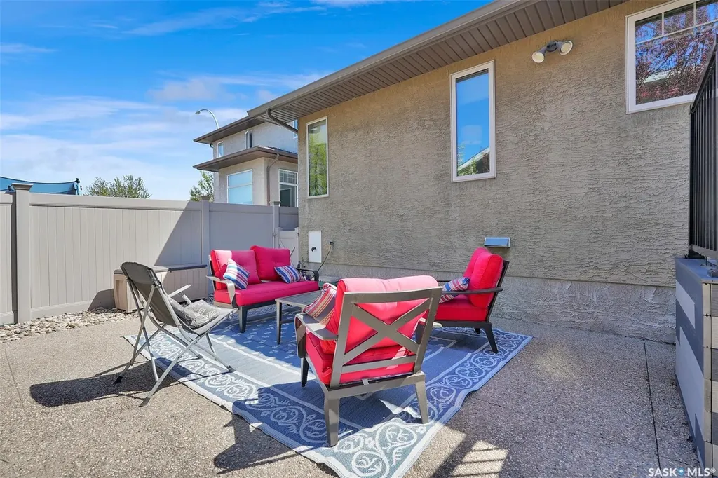 4655 Ellard Court Regina SK S4X 0B3