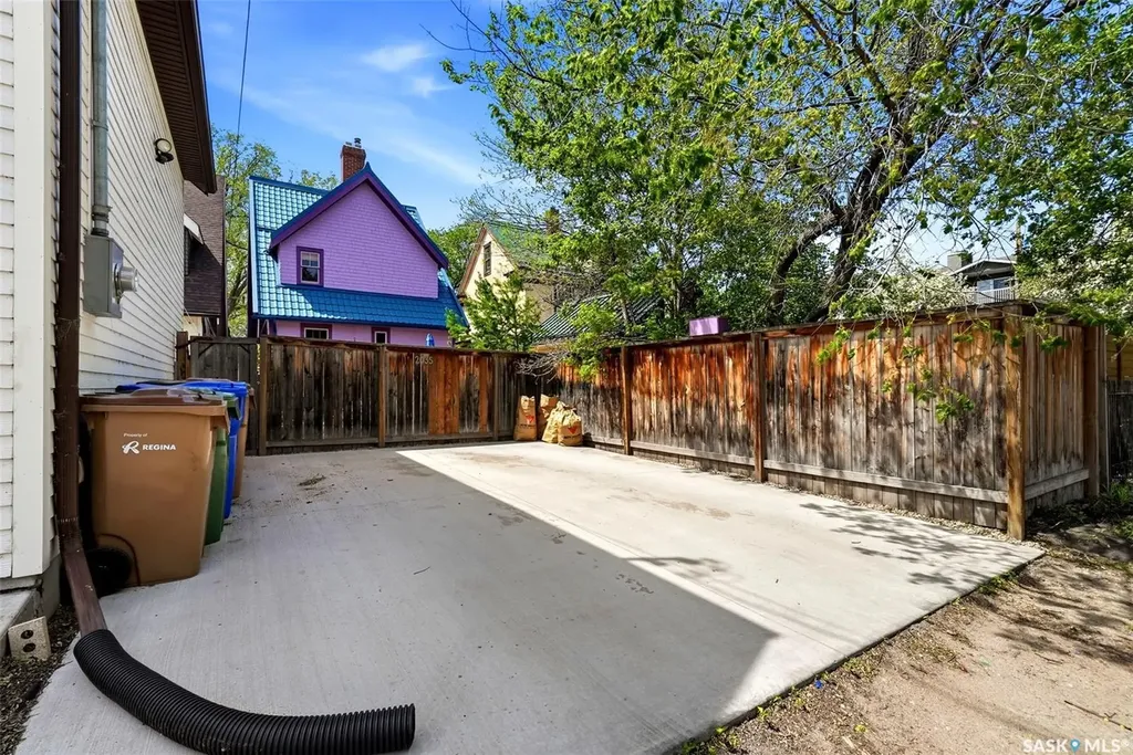 2035 Robinson Street Regina SK S4T 2P6