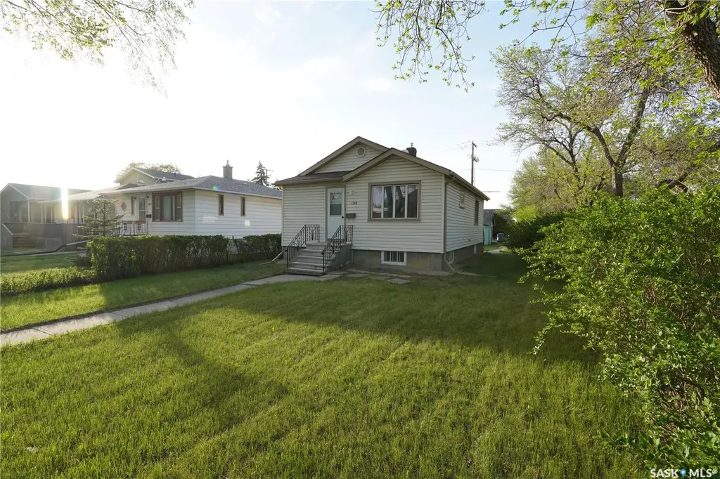 100 Broadway Avenue Regina SK S4N 1B1