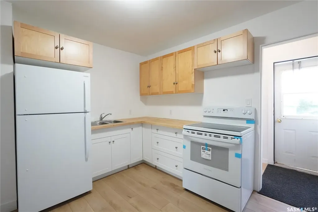 100 Broadway Avenue Regina SK S4N 1B1