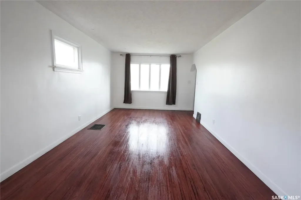 100 Broadway Avenue Regina SK S4N 1B1