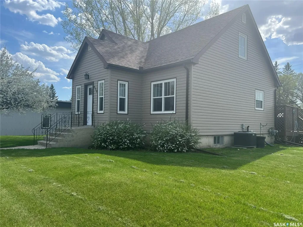 630 Main Street Esterhazy SK S0A 0X0