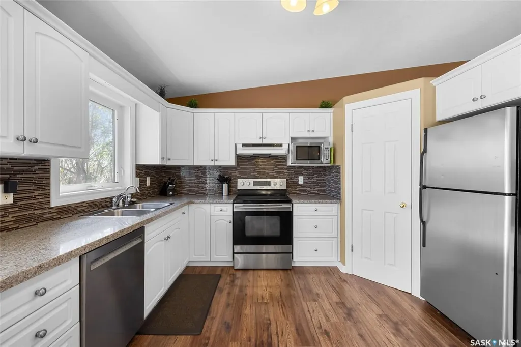 413 Hawkes Street Balgonie SK S0G 0E0