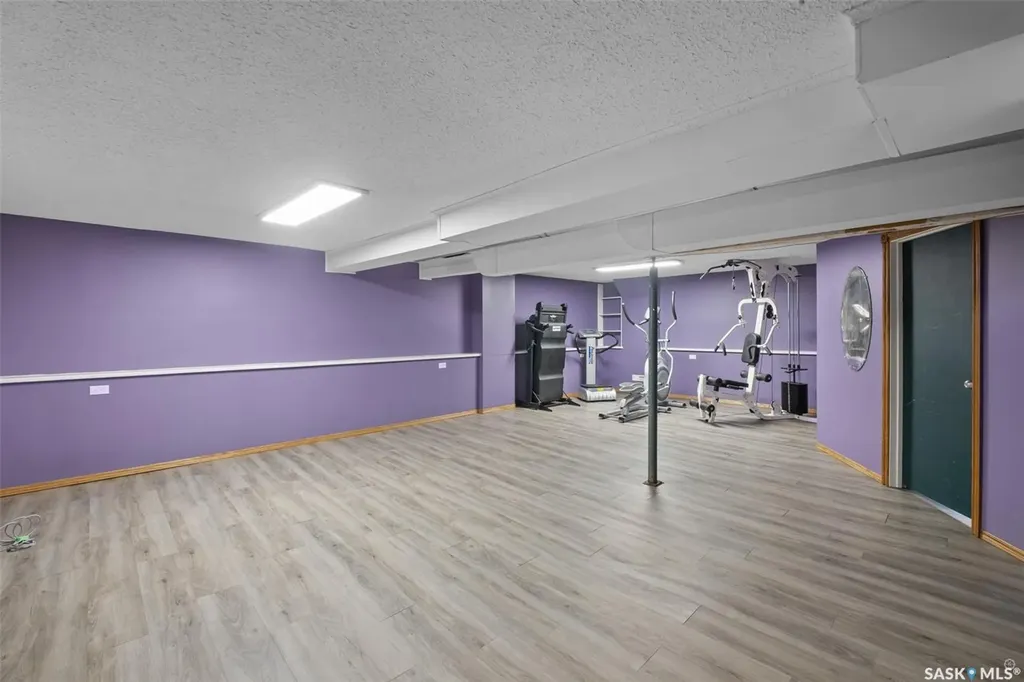 1027 4th Street E Prince Albert SK S6V 0L1