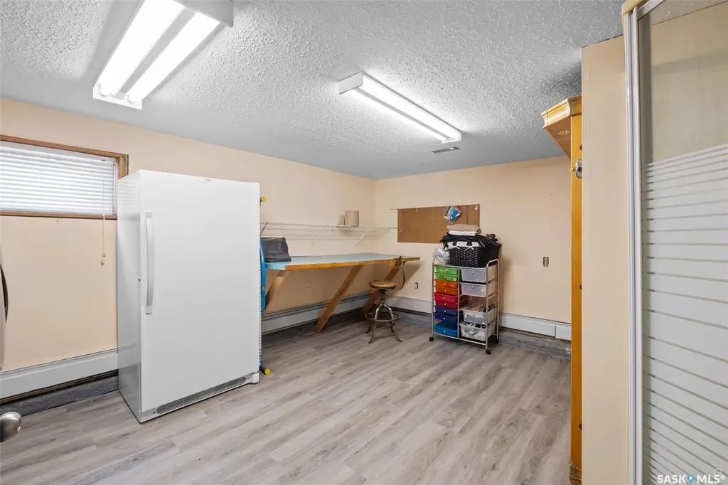 1027 4th Street E Prince Albert SK S6V 0L1
