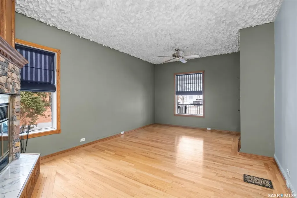 1027 4th Street E Prince Albert SK S6V 0L1