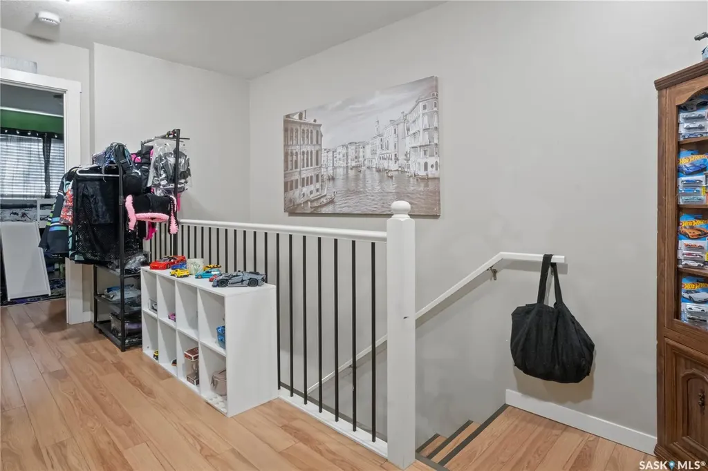 753 Rae Street Regina SK S4T 2B1