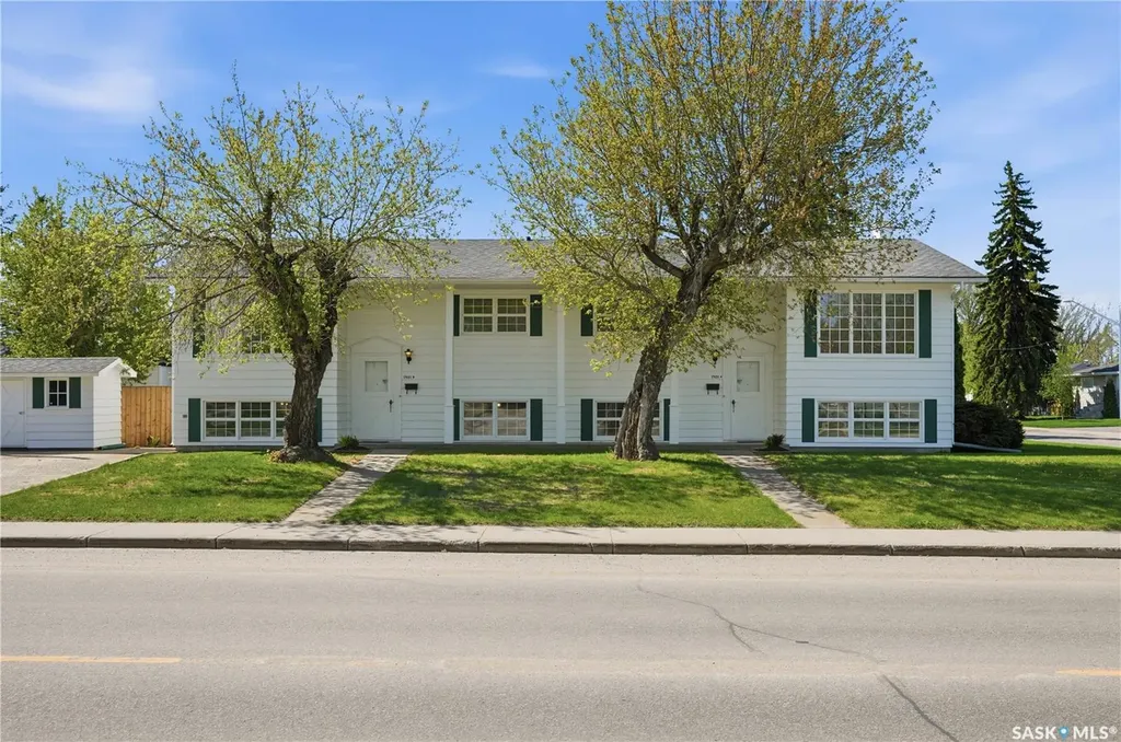 1901 William Avenue Saskatoon SK S7J 1A1
