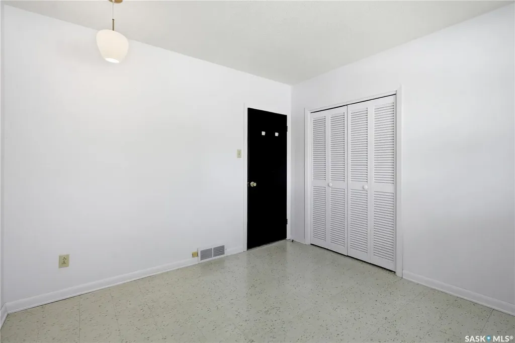 1901 William Avenue Saskatoon SK S7J 1A1