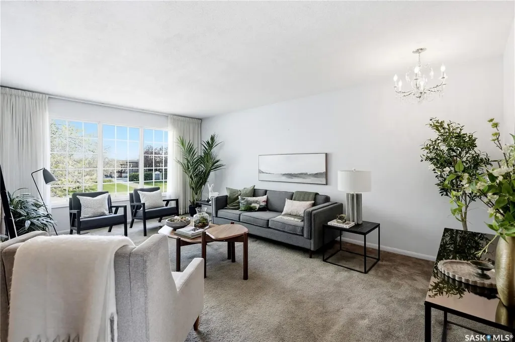1901 William Avenue Saskatoon SK S7J 1A1